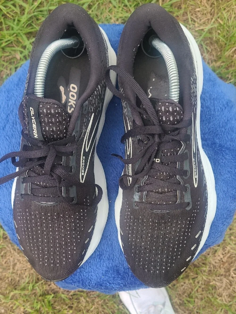 Brooks Men’s Glycerin 20 Running Sneakers - Black & White Size 9.5 Wide (2e)